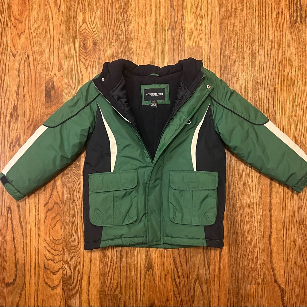London Fog Winter Coat Kids Size 7 (Green and Black)